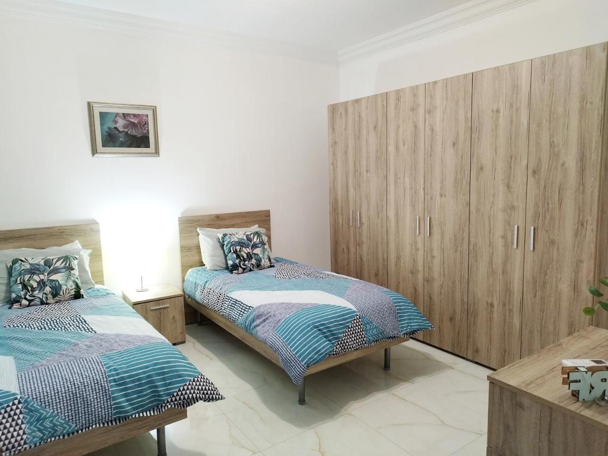 Large And Modern Apartment In The Centre Of Malta Mosta Zewnętrze zdjęcie