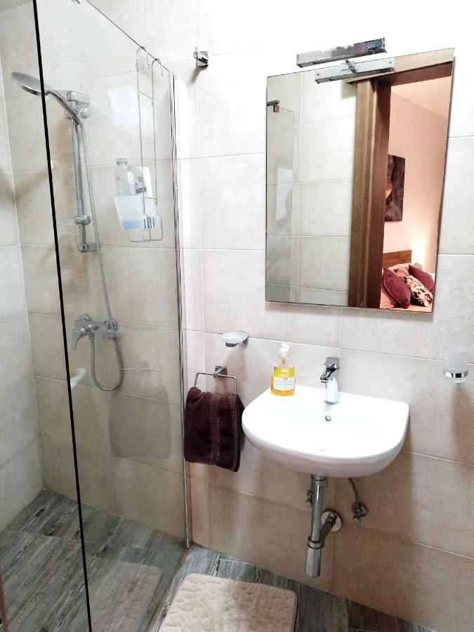 Large And Modern Apartment In The Centre Of Malta Mosta Zewnętrze zdjęcie